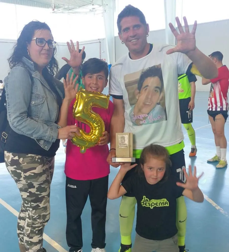 Foto 8 - La Despensa se proclama pentacampeona del Trofeo Diputaci&oacute;n  