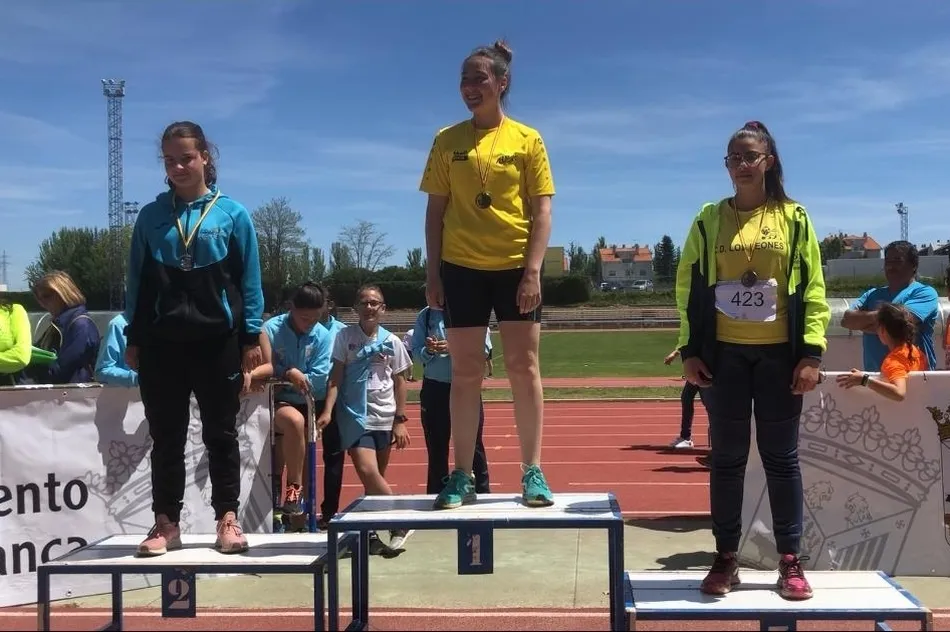 Foto 10 - El CD Los Leones de Vitigudino logra cuatro medallas en otras tantas finales del provincial de...