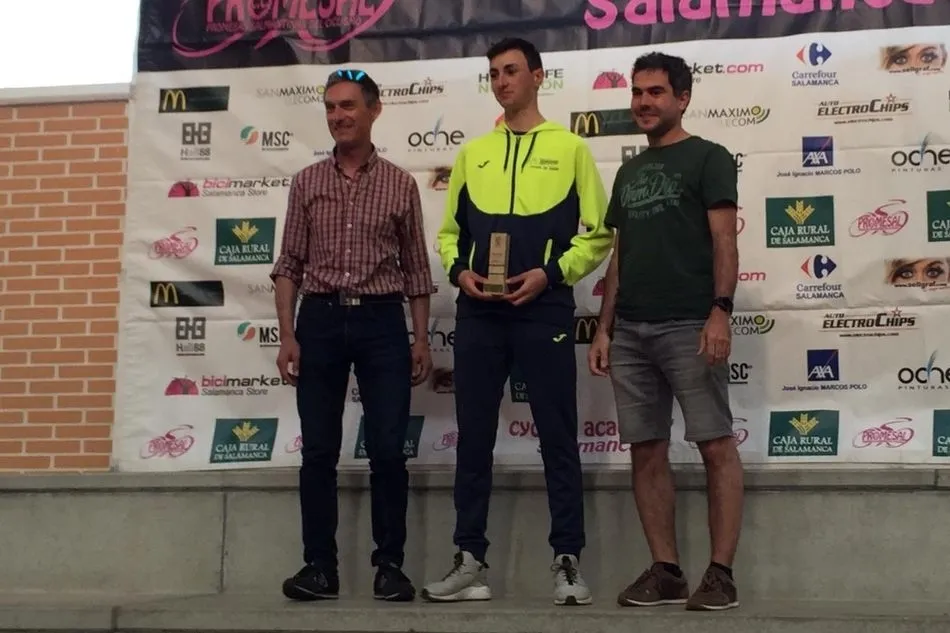 Foto 4 - Iv&aacute;n Romeo y Estela Dom&iacute;nguez se proclaman vencedores&nbsp;del I Trofeo de Ciclismo Cadete Sard&oacute;n de ...