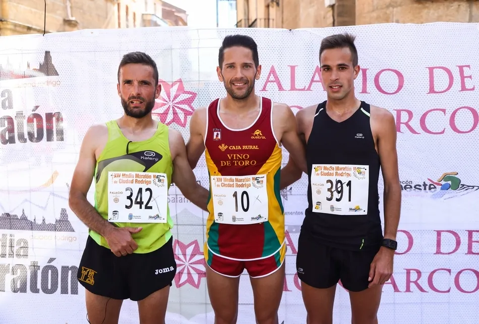 Foto 3 - Algunas fotos m&aacute;s de la Media Marat&oacute;n del domingo  