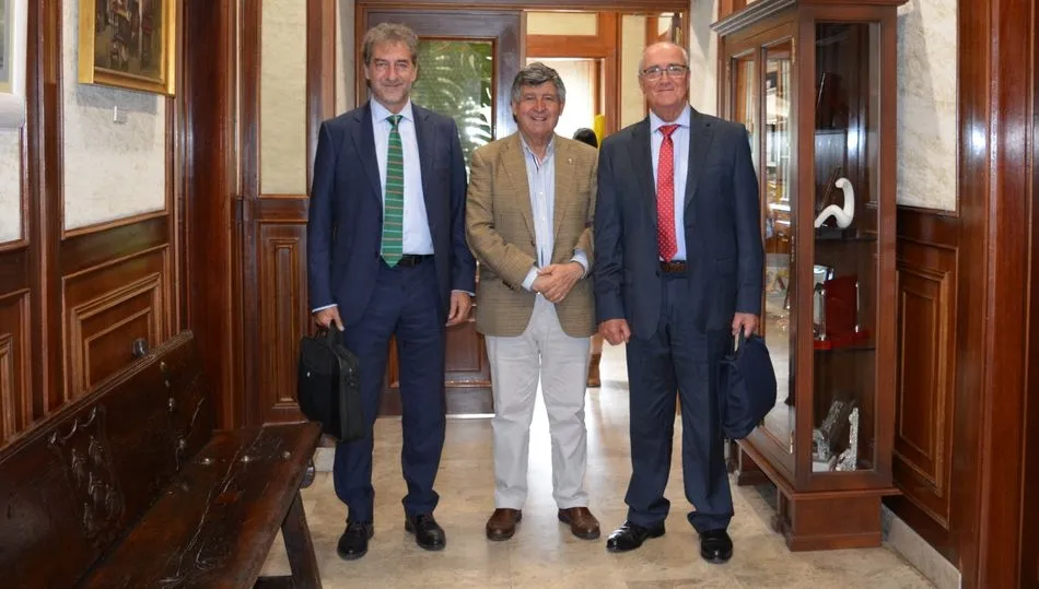 Reunión del Alcalde con responsables de Iberdorla Castilla y León