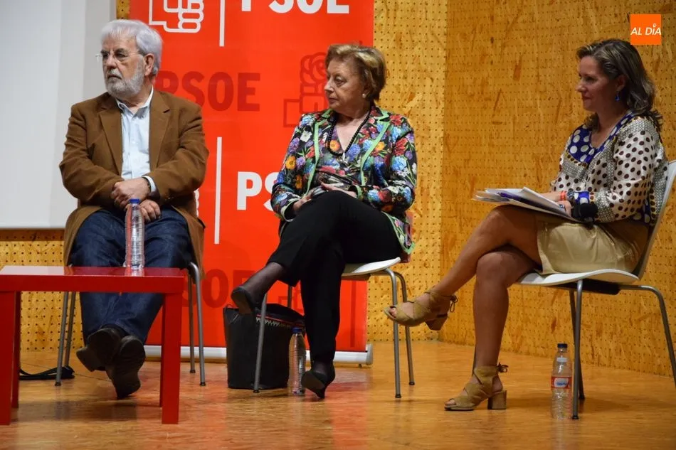 Foto 5 - Jos&eacute; Luis Mateos re&uacute;ne a rectores y expertos del &aacute;mbito universitario en un nuevo foro...