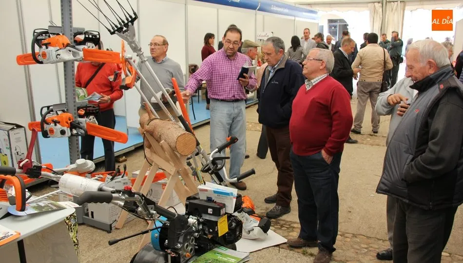 Otro de los atractivos de la jornada será la Feria Transfronteriza de Maquinaria para el Olivar / CORRAL