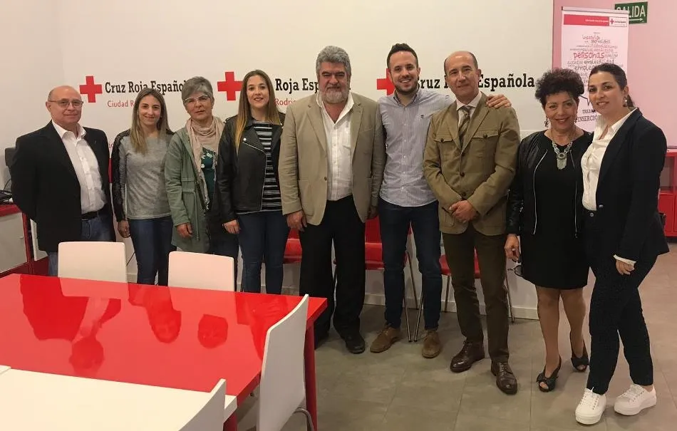 El PSOE se fija como objetivo mejorar los convenios con las entidades sociales  