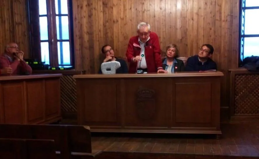 Foto 2 - Dionisio S&aacute;nchez repite como alcaldable en la renovada lista del PSOE en Fuenteguinaldo  
