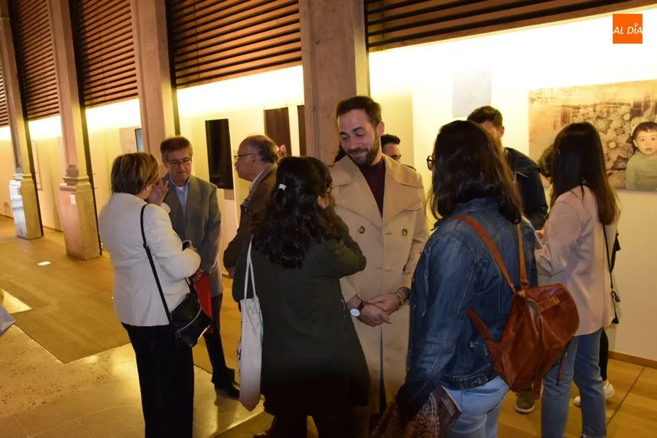 Foto 2 - La exposici&oacute;n &lsquo;Po&eacute;ticas de resistencia, memoria y olvido. #AProp&oacute;sitodeCapa&rsquo; abre sus...
