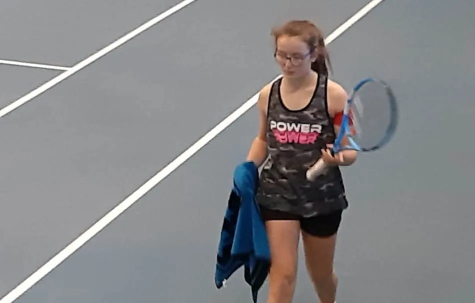 Foto 2 - Carolina Benito cae en cuartos de final en el Auton&oacute;mico Cadete  