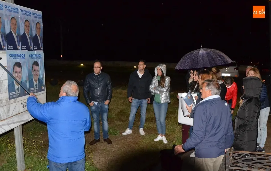 Foto 5 - Pistoletazo oficial con una ligera llovizna a la lucha por la Alcald&iacute;a  