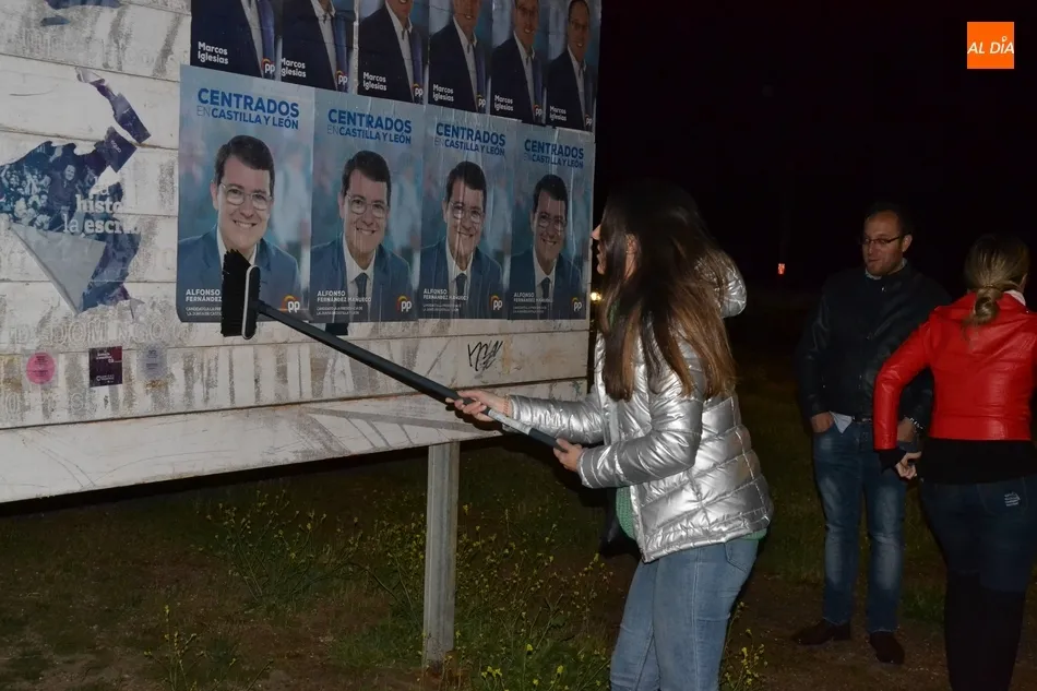 Foto 4 - Pistoletazo oficial con una ligera llovizna a la lucha por la Alcald&iacute;a  