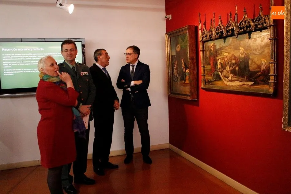 Foto 4 - El Museo de Salamanca expone tres obras de arte de los siglos XV y XVI incautadas a un grupo...