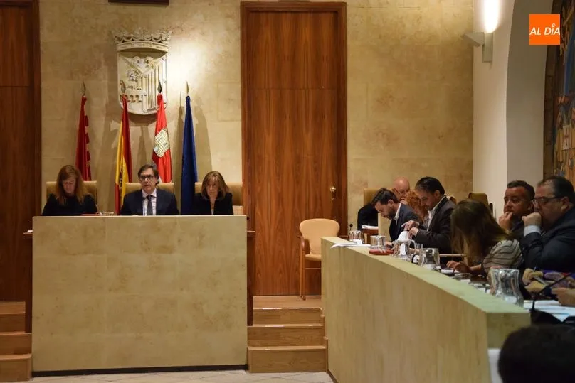 Foto 4 - El&nbsp;reglamento de Participaci&oacute;n Ciudadana sale adelante tras un intenso debate en el &uacute;ltimo pleno ...
