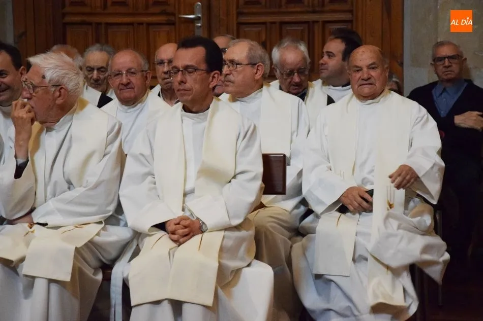 Foto 10 - La Di&oacute;cesis homenajea a siete sacerdotes por su dedicaci&oacute;n a la comunidad