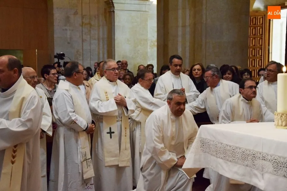 Foto 6 - La Di&oacute;cesis homenajea a siete sacerdotes por su dedicaci&oacute;n a la comunidad