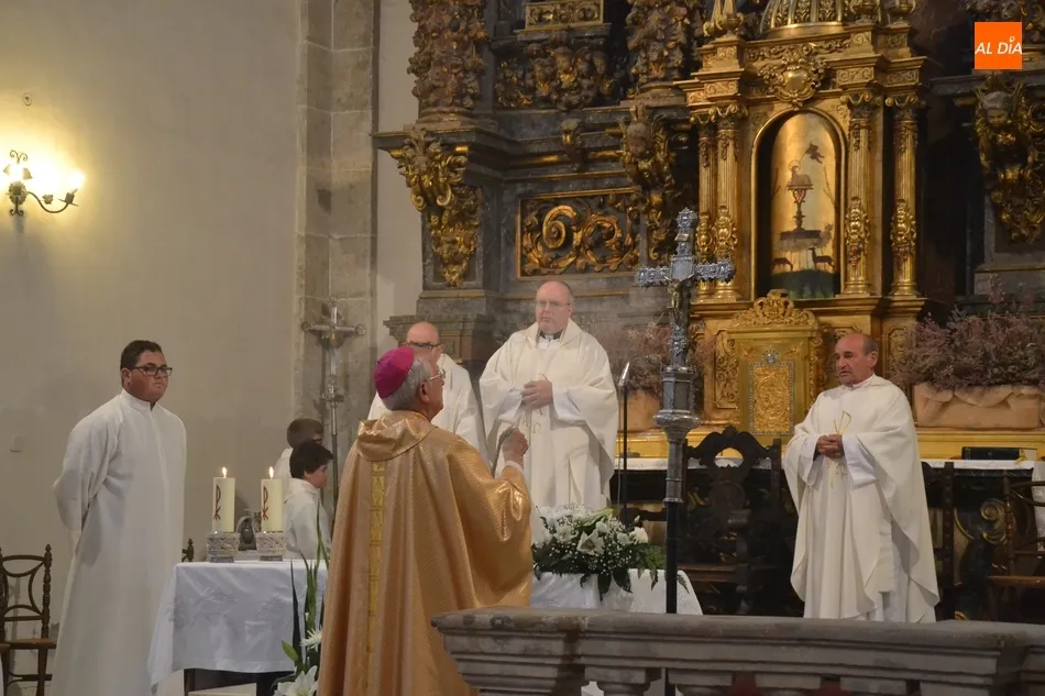 Foto 6 - La Di&oacute;cesis festeja las Bodas de Oro sacerdotales de cuatro de sus presb&iacute;teros  