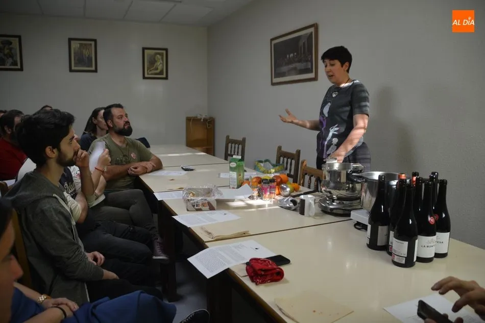 Foto 8 - La&nbsp;Sociedad Tolkien Espa&ntilde;ola celebra su reuni&oacute;n anual en Salamanca con numerosas actividades
