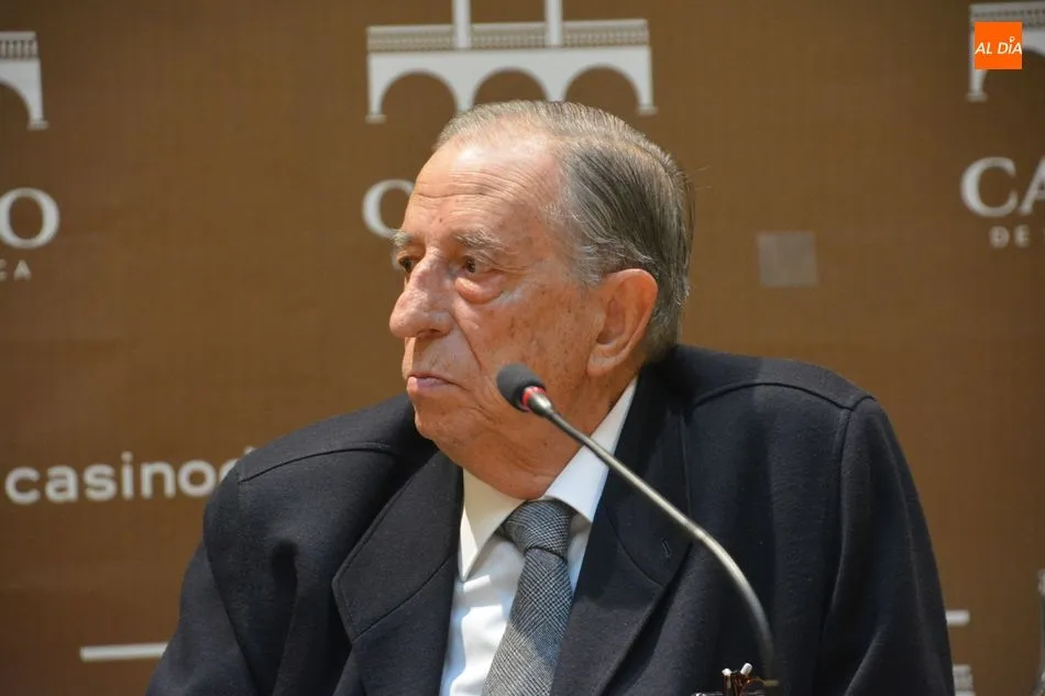 Foto 8 - Fernando D&iacute;ez Moreno, una lecci&oacute;n de Humanismo Cristiano en el Casino de Salamanca