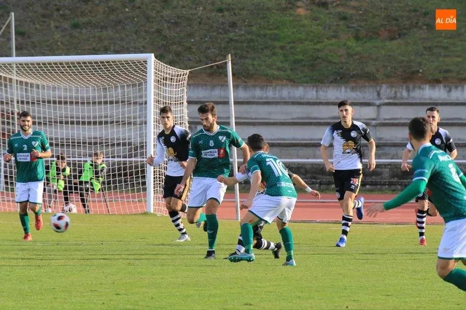 Unionistas ya sabe lo que es vencer al Coruxo en esta temporada