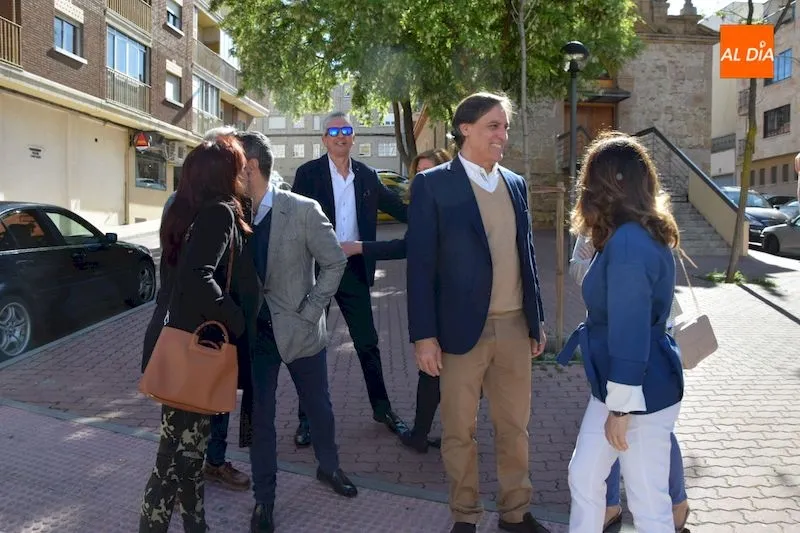 Foto 2 - Garc&iacute;a Carbayo se compromete a llevar una programaci&oacute;n cultural estable, gratuita y de calidad a...