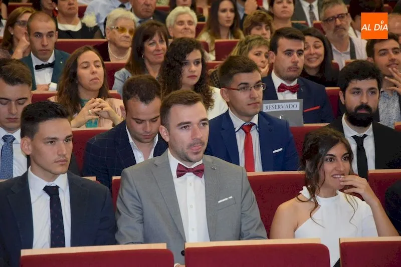 Foto 7 - Graduaci&oacute;n de una nueva promoci&oacute;n de Ciencias Agrarias y Ambientales