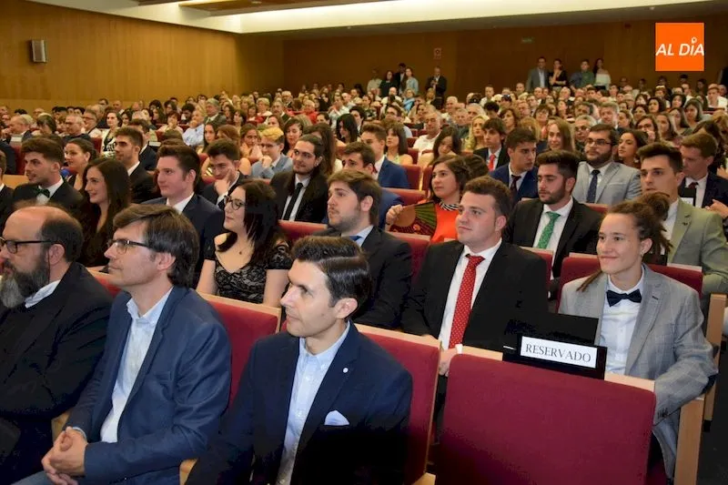 Foto 4 - Graduaci&oacute;n de una nueva promoci&oacute;n de Ciencias Agrarias y Ambientales