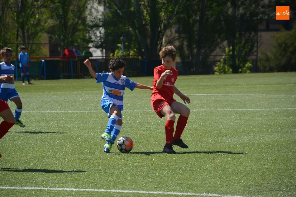 Foto 11 - Resultados, clasificaciones e im&aacute;genes del f&uacute;tbol base provincial