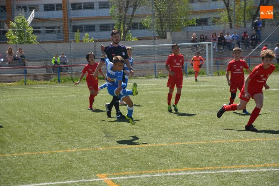 Foto 8 - Resultados, clasificaciones e im&aacute;genes del f&uacute;tbol base provincial