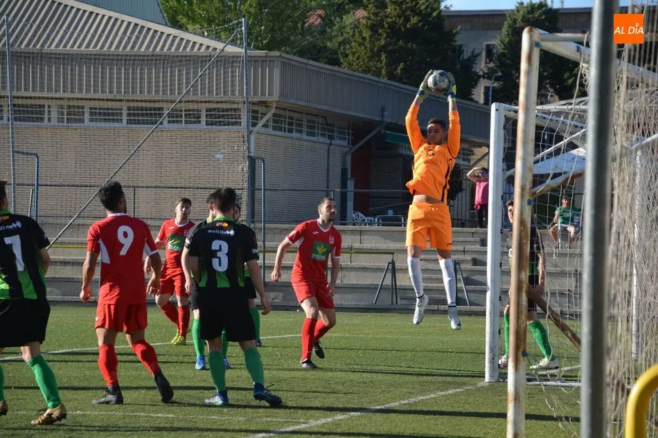 Foto 7 - El Navega se lleva el t&iacute;tulo de Liga