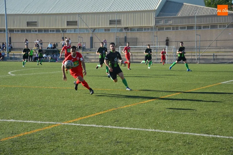 Foto 3 - El Navega se lleva el t&iacute;tulo de Liga