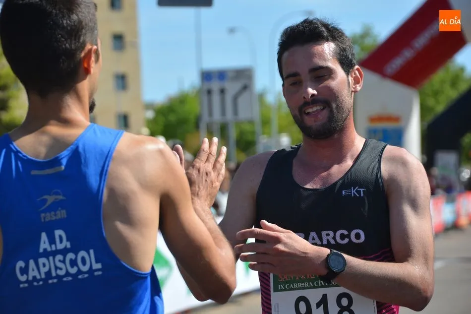 Foto 3 - Antonio Fraile y Ver&oacute;nica S&aacute;nchez vencen en una multitudinaria Carrera C&iacute;vico Militar San...