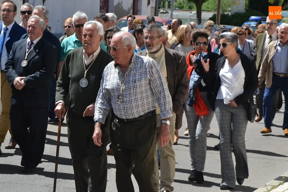 Foto 4 - San Isidro inicia en El Puente su ronda de bendiciones con la compa&ntilde;&iacute;a de pocos fieles  