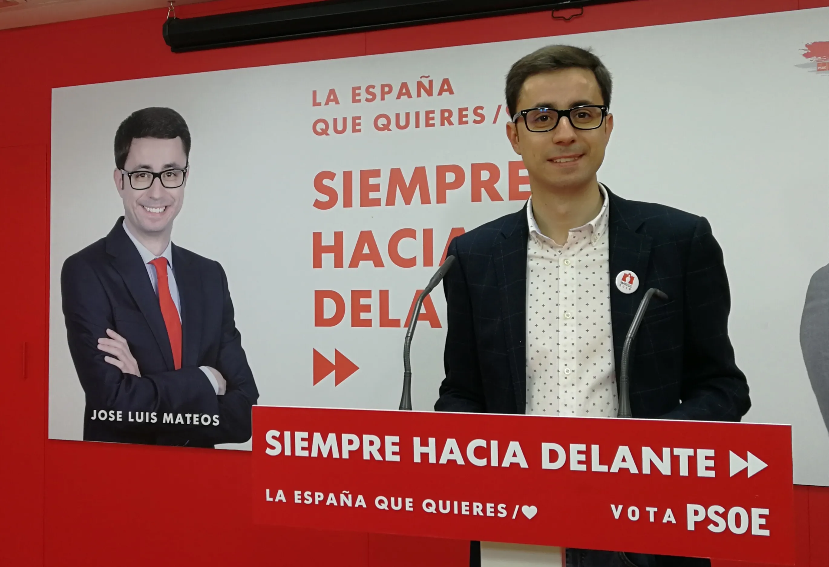 José Luis Mateos durante la rueda de prensa