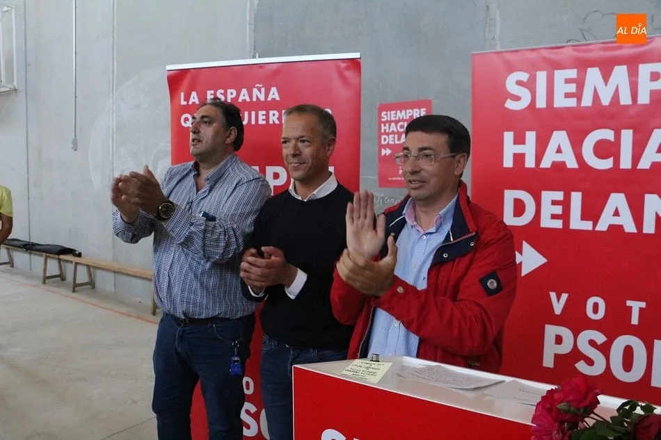 Foto 3 - Ander Gil y Fernando Pablos congregan a los socialistas de la Sierra de Francia