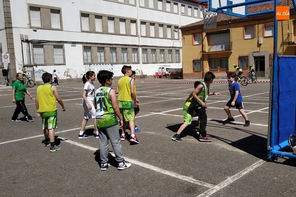 Foto 10 - Las Escuelas Deportivas en&nbsp; la calle para incentivar el Deporte de cara al pr&oacute;ximo curso  