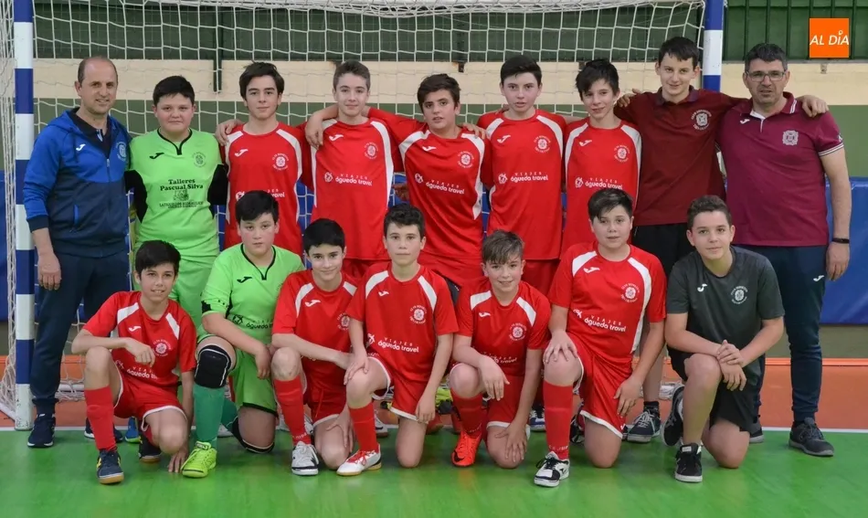 Foto 5 - El III Infantil cierra la liga con una c&oacute;moda victoria y se coloca subcampe&oacute;n provisional  