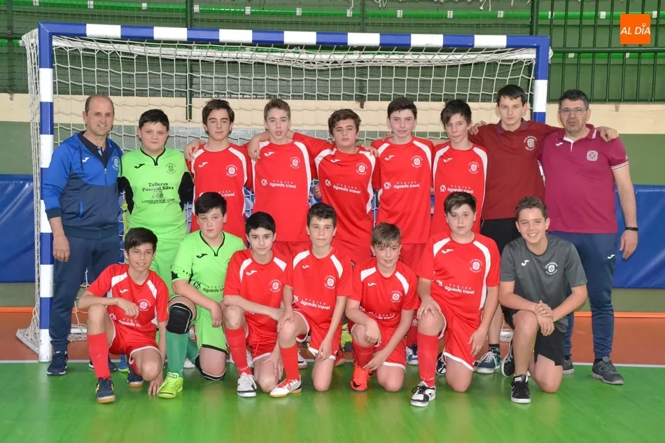 Foto 6 - El III Infantil cierra la liga con una c&oacute;moda victoria y se coloca subcampe&oacute;n provisional  