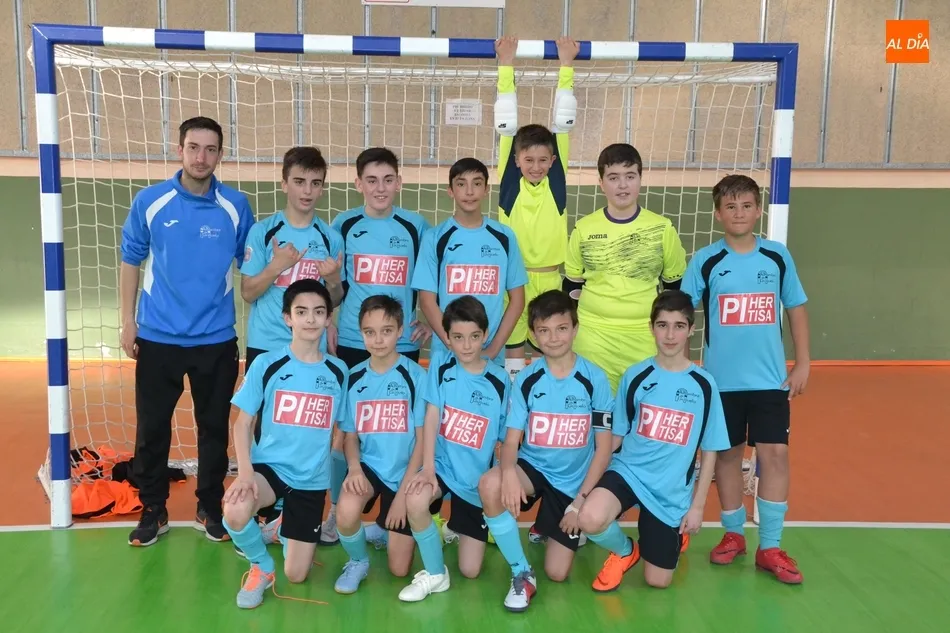 Foto 3 - El III Infantil cierra la liga con una c&oacute;moda victoria y se coloca subcampe&oacute;n provisional  