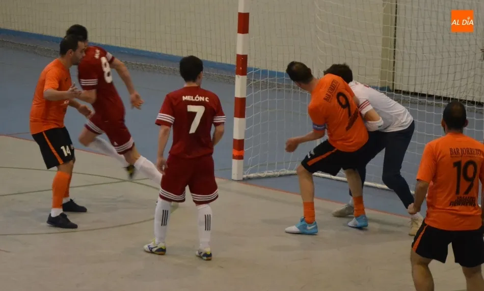 Foto 2 - El Mir&oacute;briga Futsal se estrella con los palos y queda contra las cuerdas en la Copa Presidente  