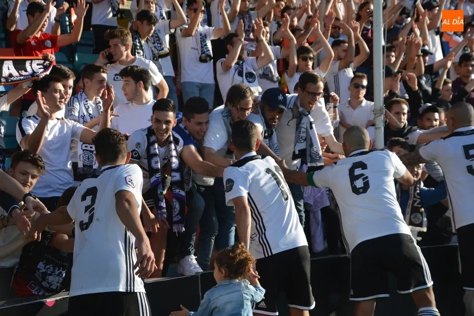 Foto 9 - El Salamanca UDS sale de entre los muertos y llega muy vivo a la &uacute;ltima jornada tras ganar al...