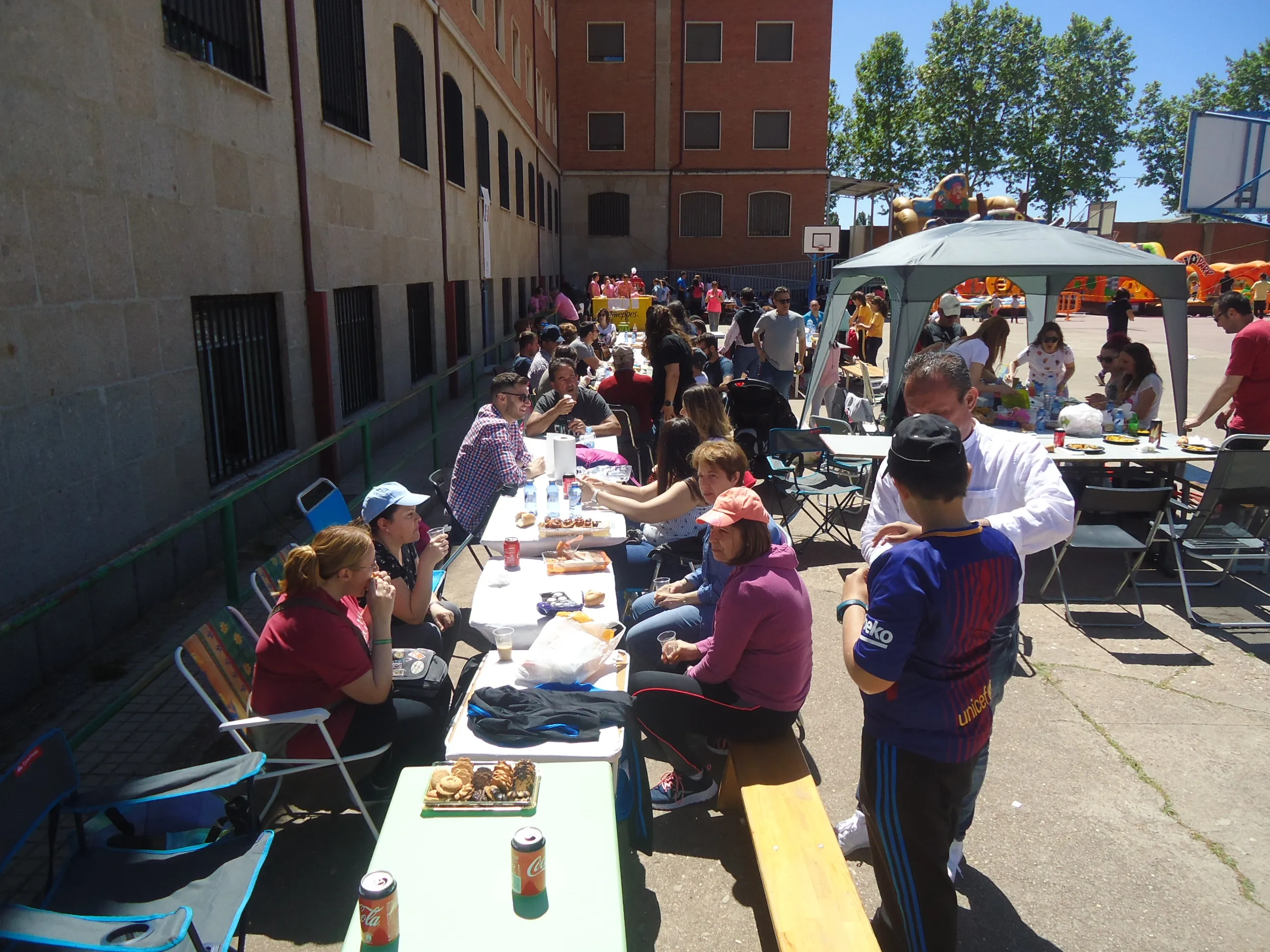 Foto 9 - Fin de fiestas en el Colegio Trinitrarios