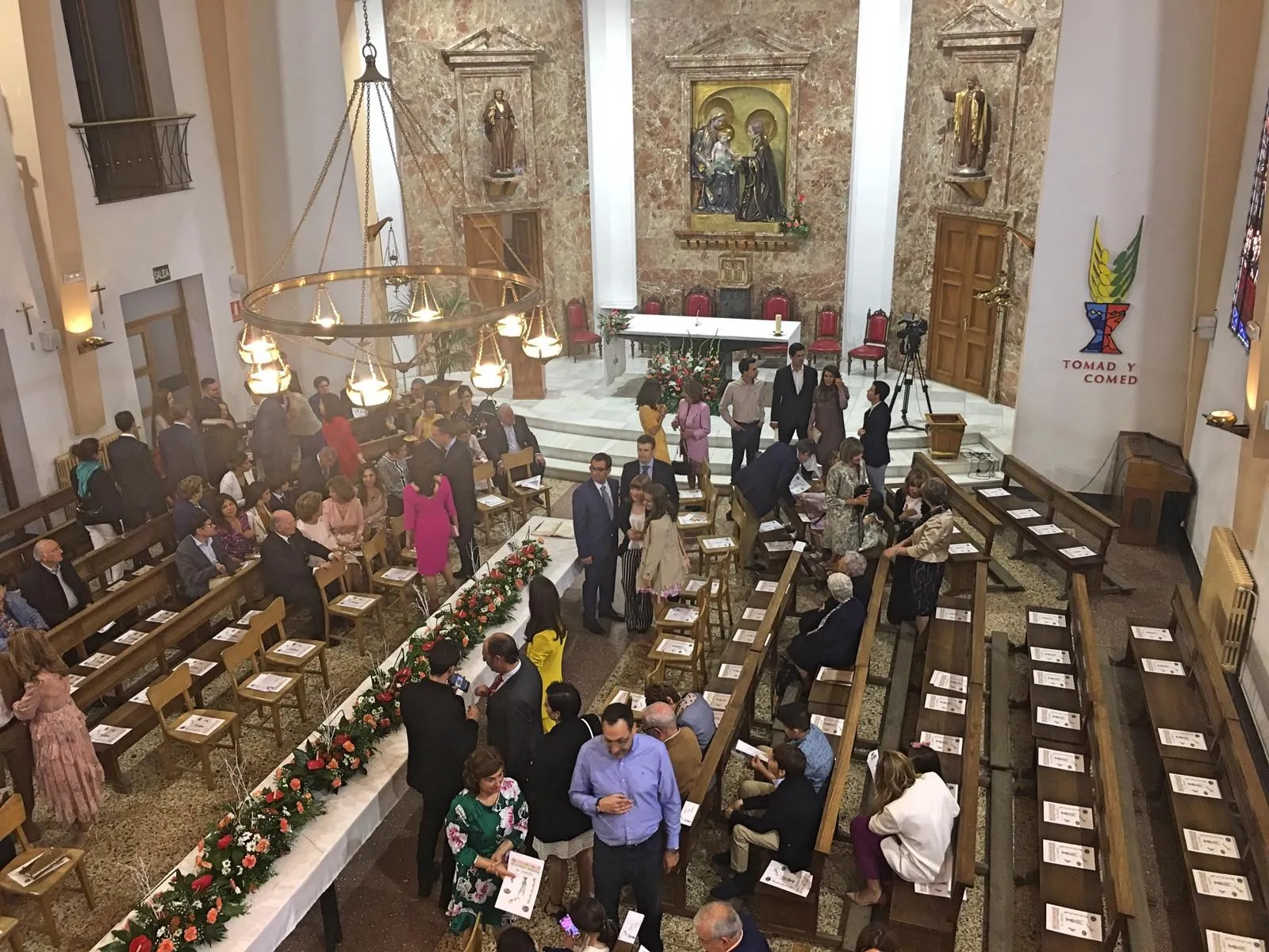 Foto 2 - Celebraci&oacute;n de Primeras Comuniones en el Colegio Maristas