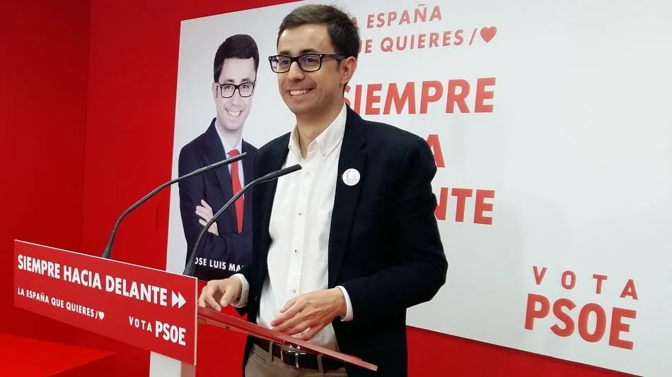 El candidato del PSOE a la Alcaldía de Salamanca, José Luis Mateos