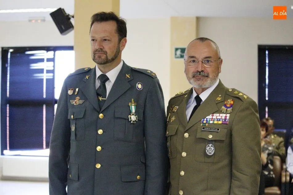 Foto 2 - Jornada festiva de la Guardia Civil por el 175 aniversario de la fundaci&oacute;n del Cuerpo