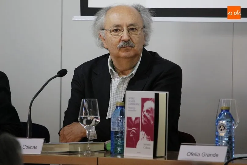 Foto 3 - Conferencia de Antonio Colinas sobre Mar&iacute;a Zambrano en la Feria del Libro