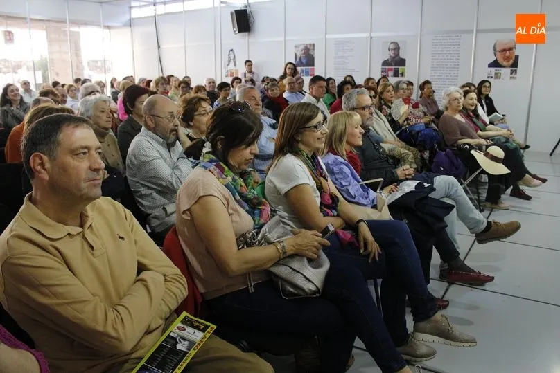 Foto 2 - Conferencia de Antonio Colinas sobre Mar&iacute;a Zambrano en la Feria del Libro