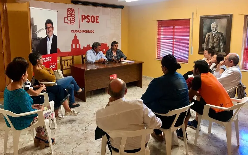 Foto 3 - El PSOE se muestra dispuesto a seguir aumentando la contribuci&oacute;n del Ayuntamiento a la Feria de...