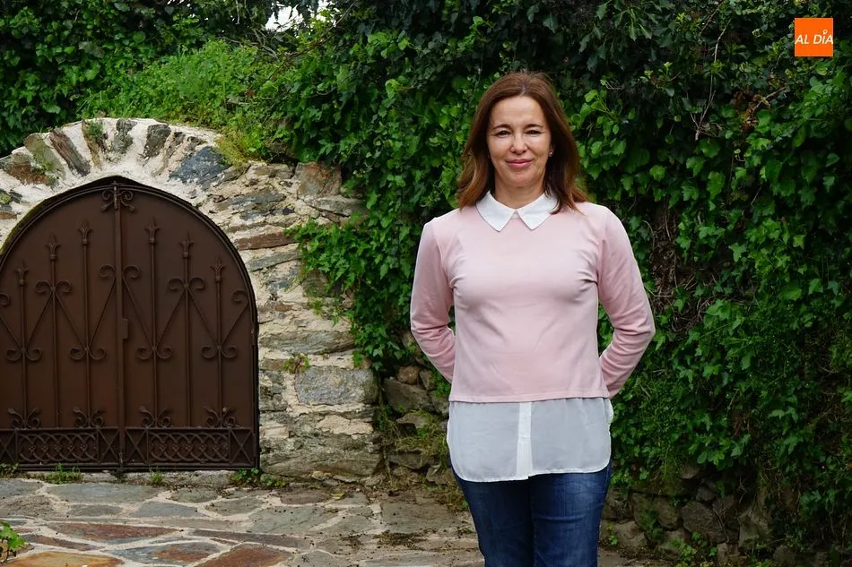 Maiter Benito, alcaldesa de Escurial de la Sierra por el PP, se presenta a la reelección