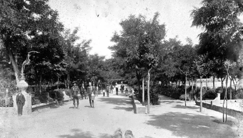 Foto 4 - El Campo de San Francisco, el parque m&aacute;s antiguo de la ciudad