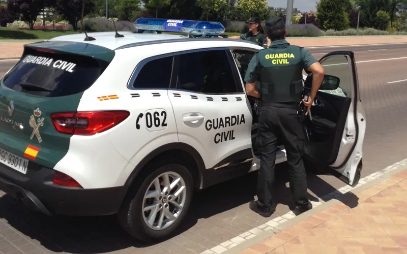 Un coche patrulla de la Guardia Civil