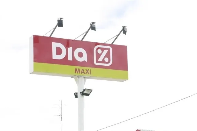 Un cartel de Dia / Europa Press