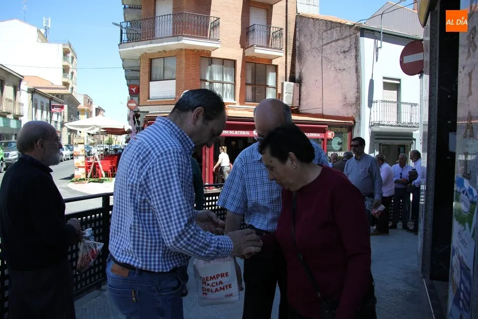Foto 9 - El PSOE arropa a Germ&aacute;n Vicente como candidato a la Alcald&iacute;a de Vitigudino  